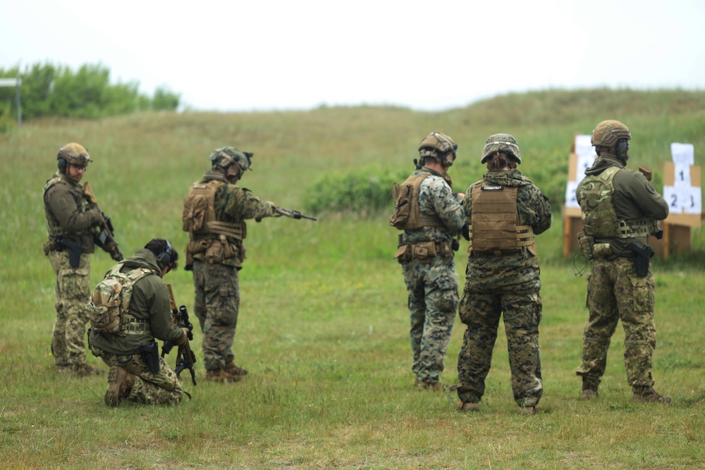 BALTOPS 25 2d LAR joint range with Portuguese service members