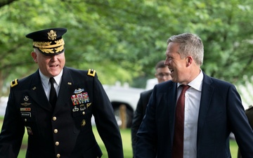 U.S. Army 250th Birthday Wreath-Laying at the Tomb of the Unknown Soldier