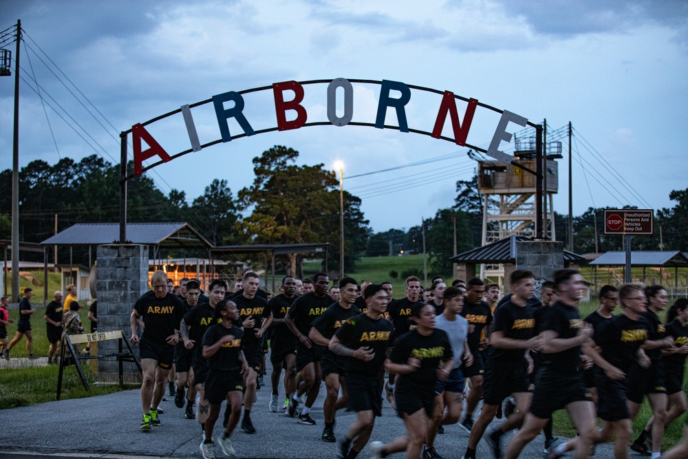 1-507TH PIR BASIC AIRBORNE COURSE