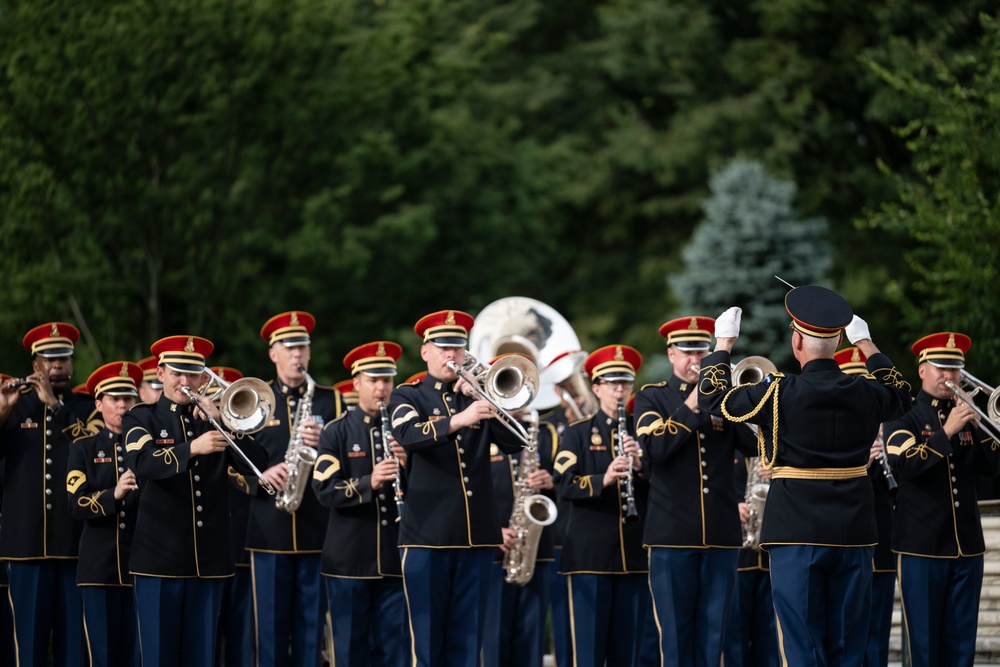 U.S. Army 250th Birthday Wreath-Laying at the Tomb of the Unknown Soldier