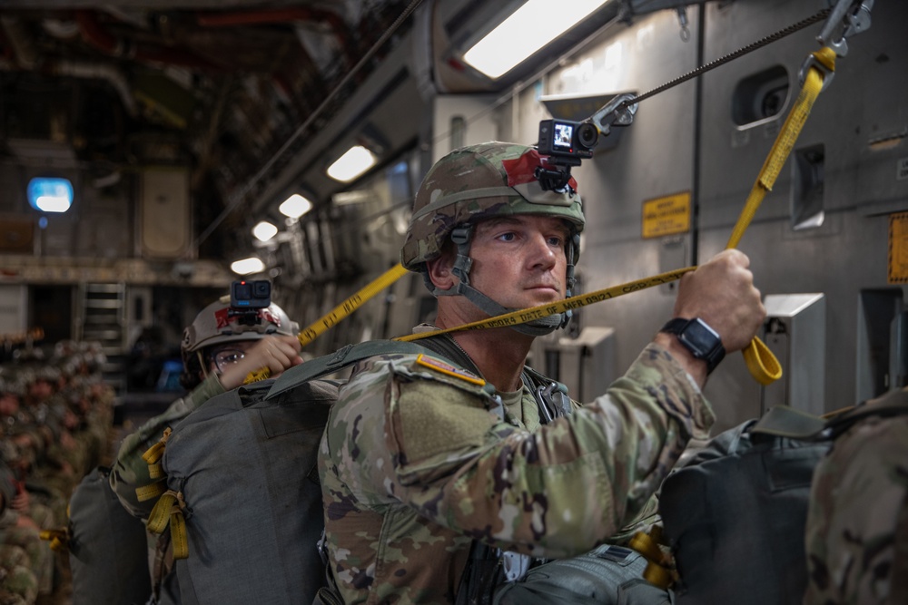 1-507TH PIR BASIC AIRBORNE COURSE