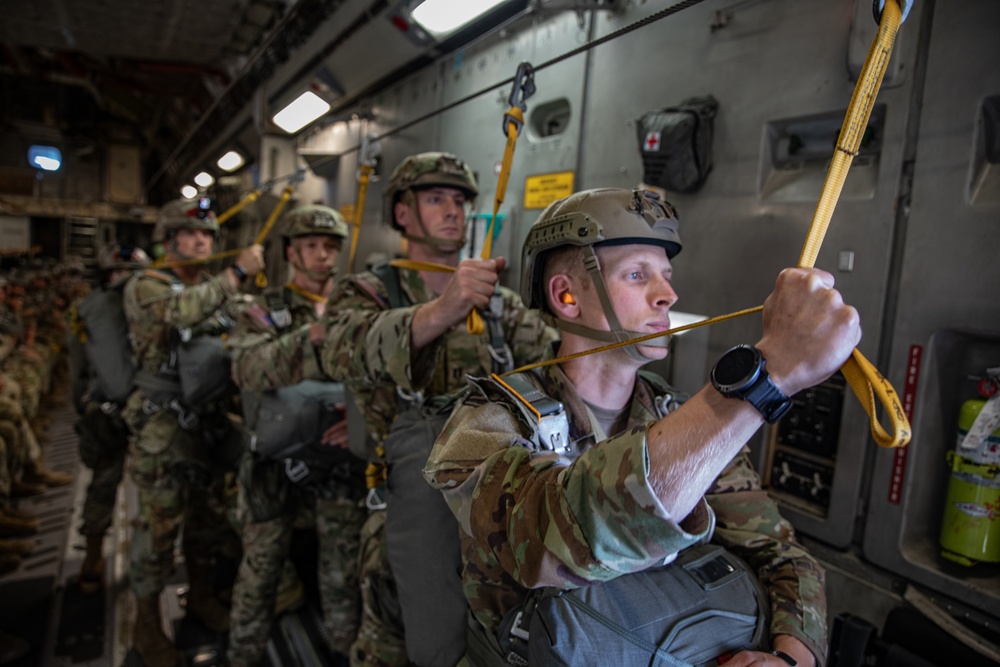 1-507TH PIR BASIC AIRBORNE COURSE