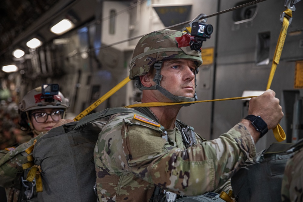 1-507TH PIR BASIC AIRBORNE COURSE
