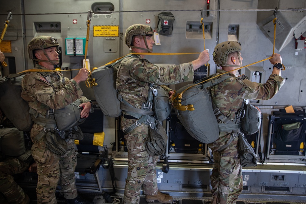 1-507TH PIR BASIC AIRBORNE COURSE