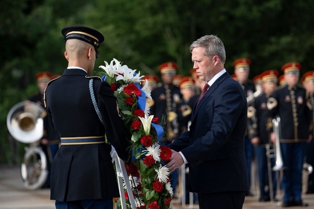 U.S. Army 250th Birthday Wreath-Laying at the Tomb of the Unknown Soldier