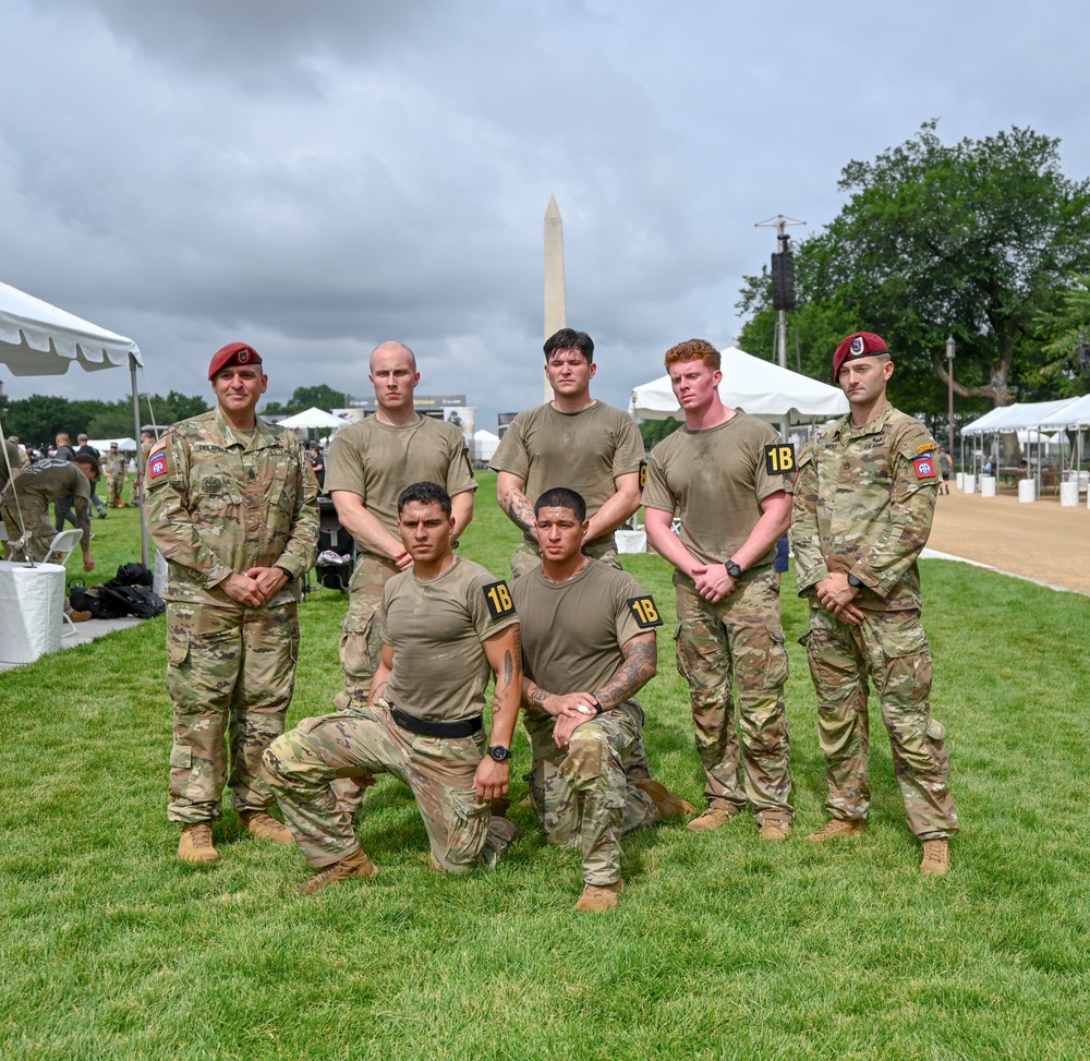 82nd Airborne Best Squad compete in Army Birthday Fitness Competition