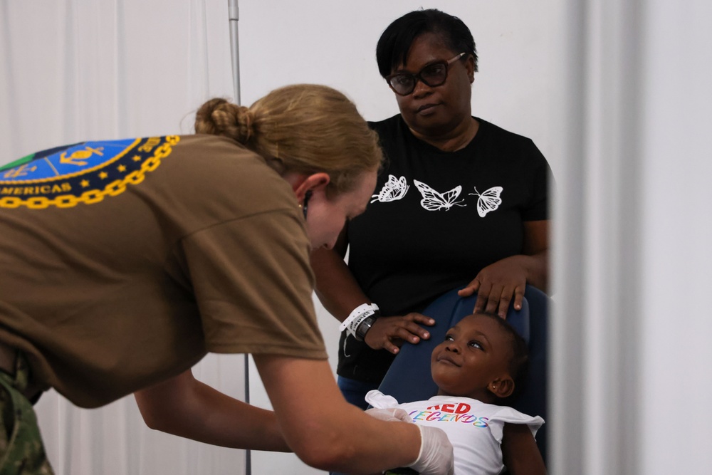 USNS Comfort Grenada Medical Site
