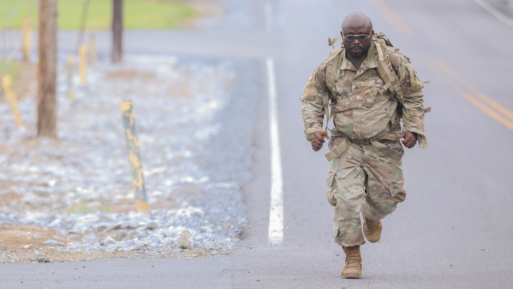 Moving with Purpose: D.C. Guard Competes at Fort Indiantown Gap