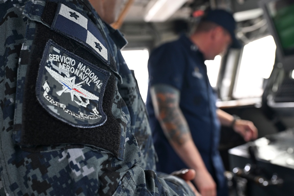 SENAN tours USCG Cutters in Panama