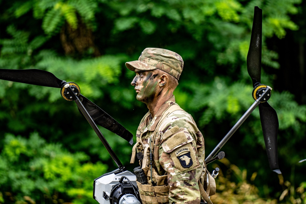 101st Airborne Division Air Assault Demonstration
