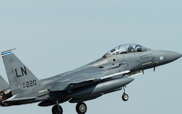 48th Fighter Wing aircraft take off for Atlantic Trident 25