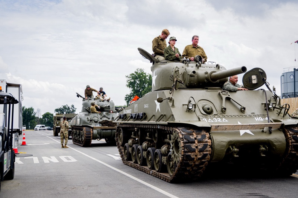 Soldiers prepare for Army Birthday Parade