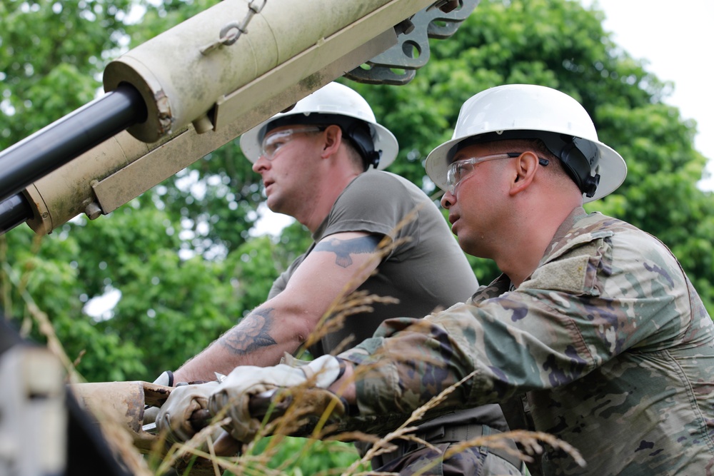140th Missouri Regional Training Institute Vehicle Recovery Training
