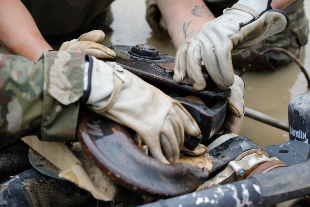 140th Missouri Regional Training Institute Vehicle Recovery Training