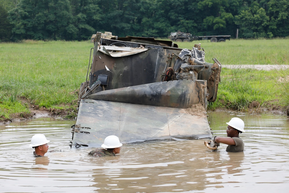 140th Missouri Regional Training Institute Vehicle Recovery Training