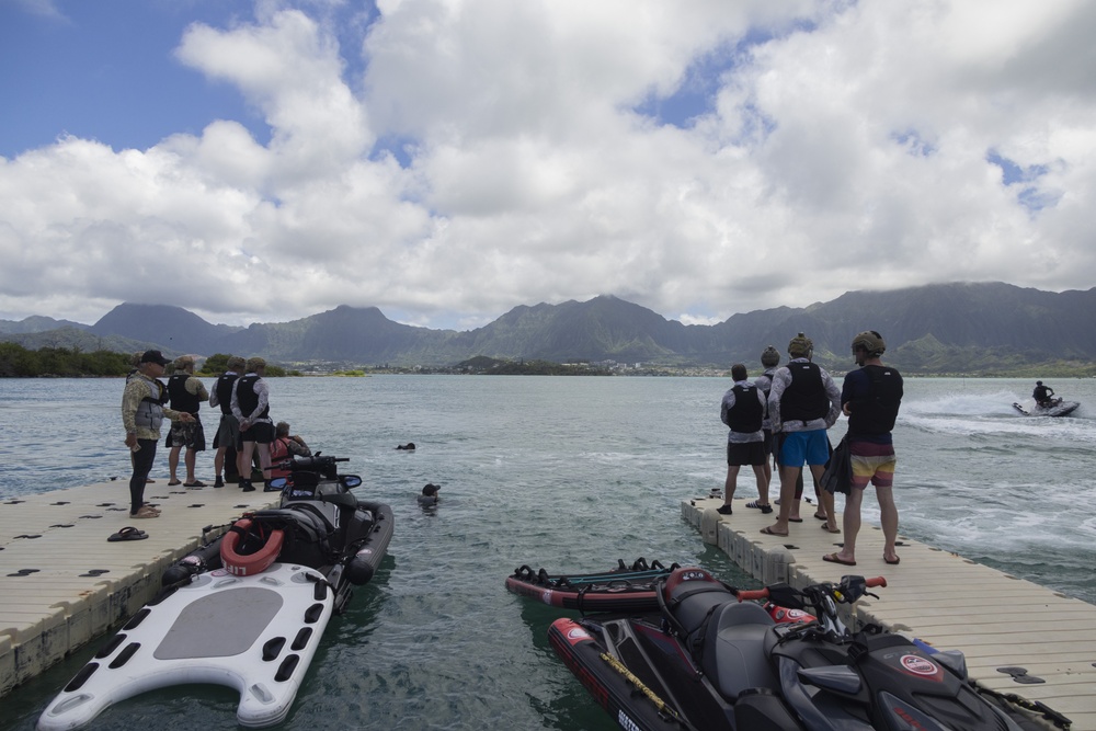 Crawl, Walk, Ride: Belgian special forces attend iWaterman course at MCBH