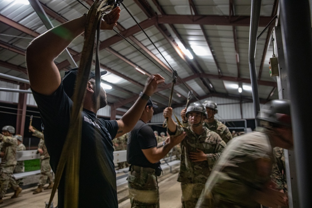 1-507TH PIR BASIC AIRBORNE COURSE