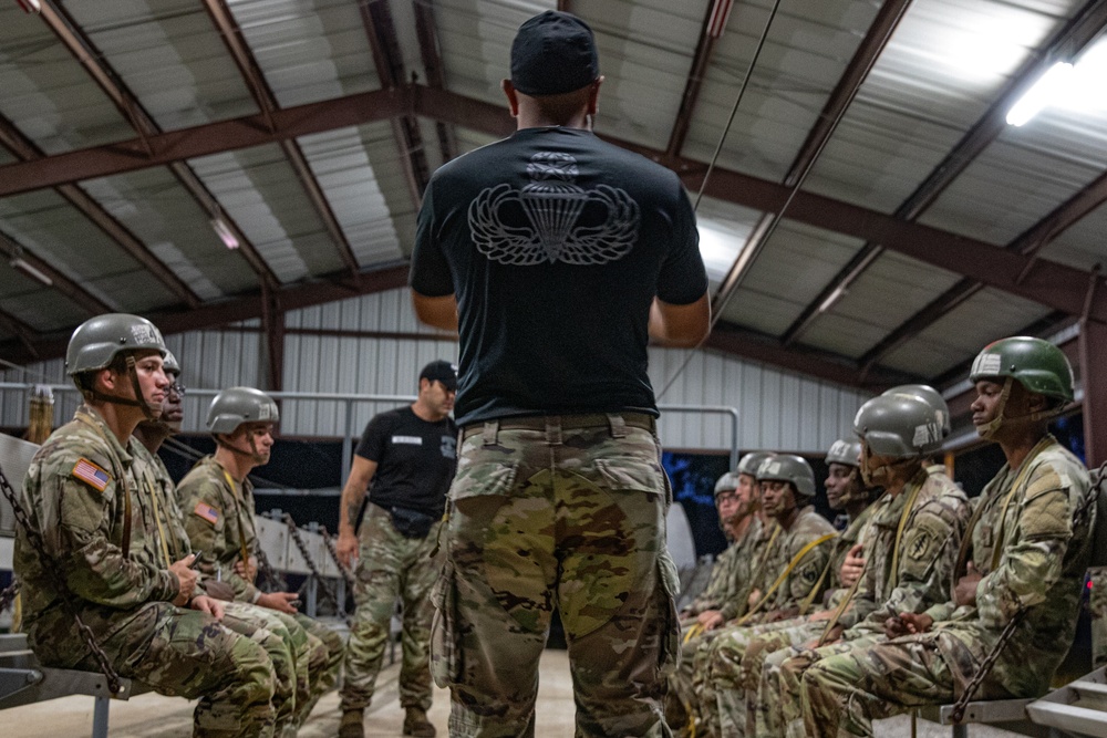 1-507TH PIR BASIC AIRBORNE COURSE