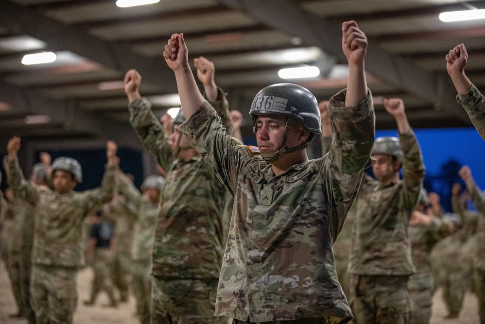 1-507TH PIR BASIC AIRBORNE COURSE