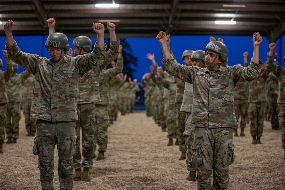1-507TH PIR BASIC AIRBORNE COURSE