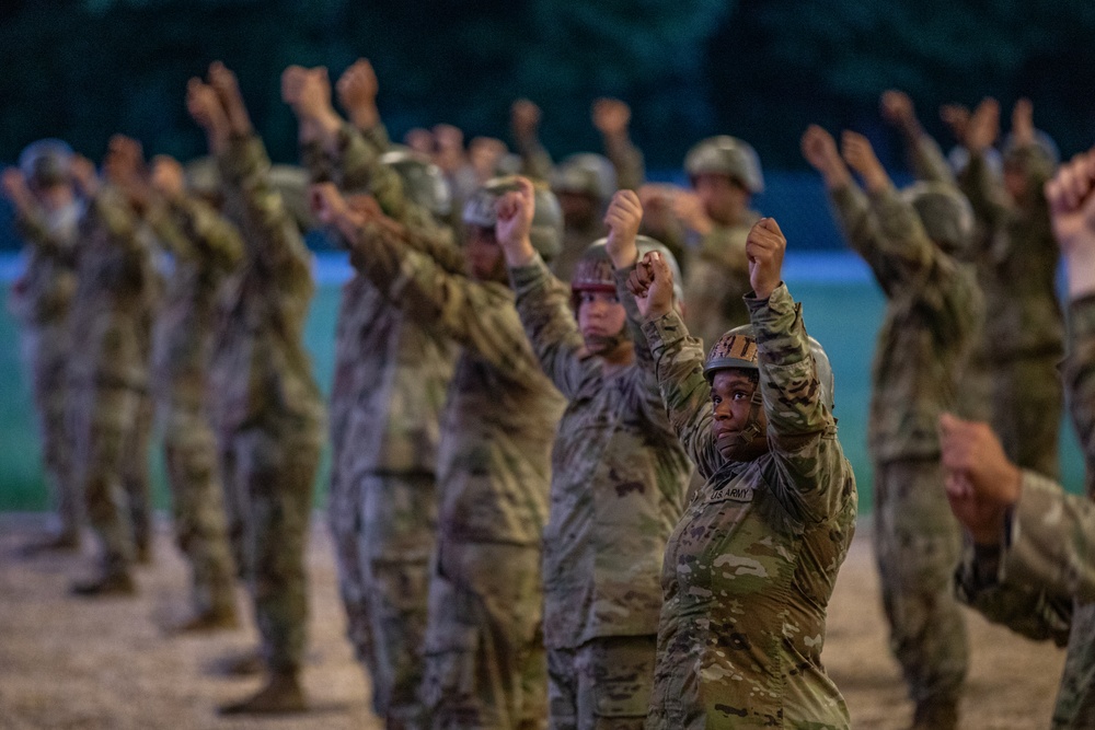 1-507TH PIR BASIC AIRBORNE COURSE