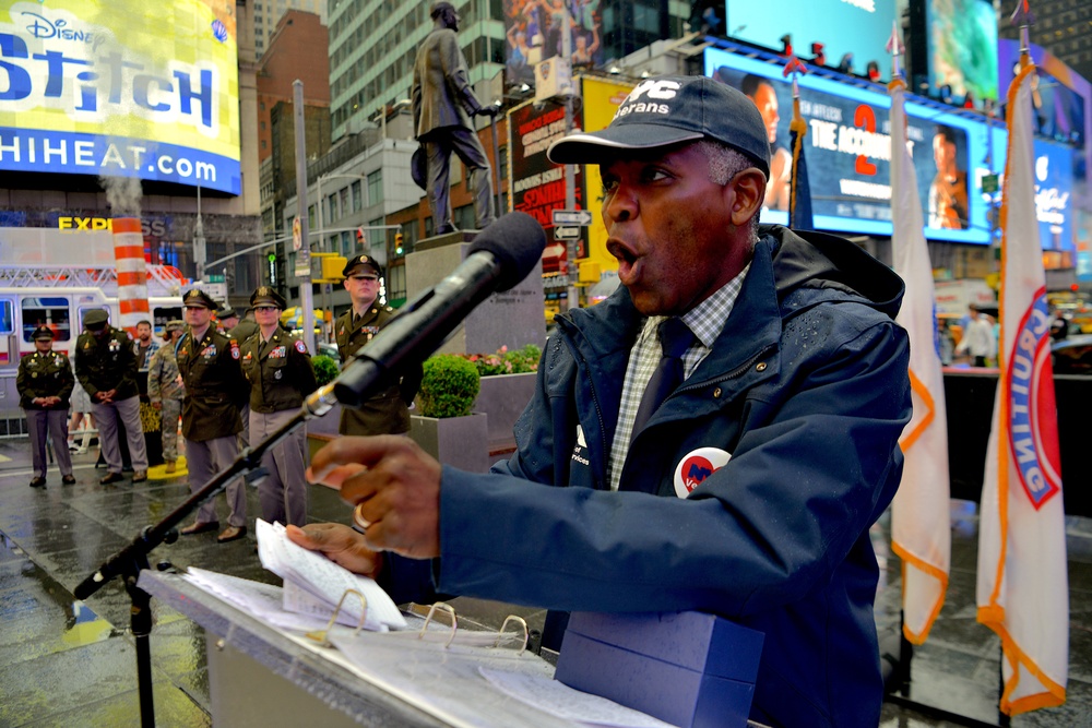 Soldiers celebrate Army’s 250th Birthday in Times Square