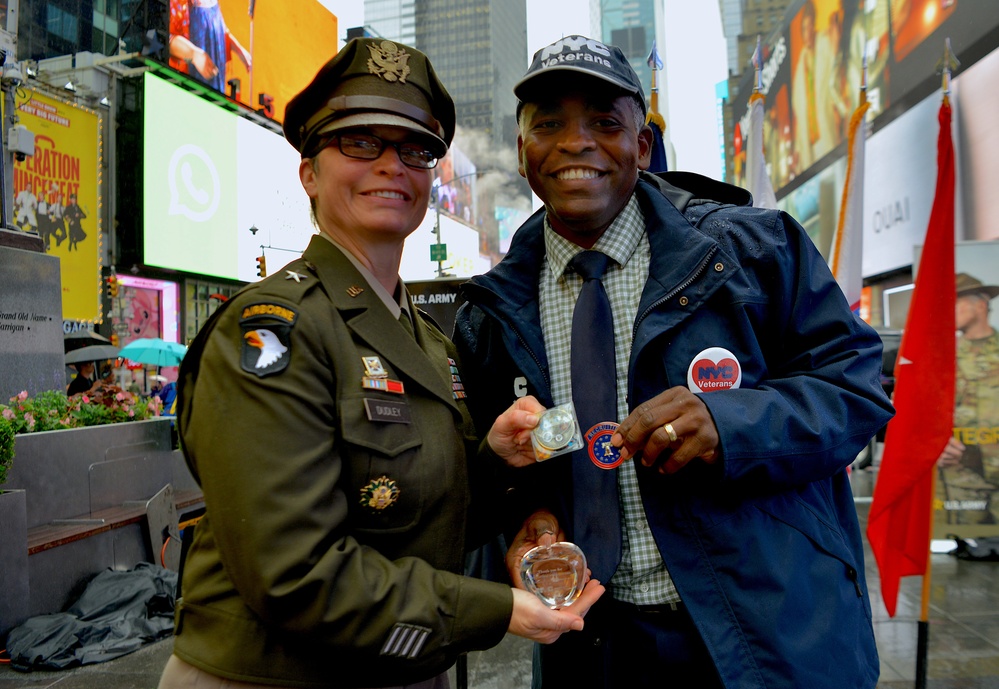 Soldiers celebrate Army’s 250th Birthday in Times Square