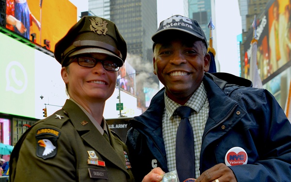 Soldiers celebrate Army’s 250th Birthday in Times Square