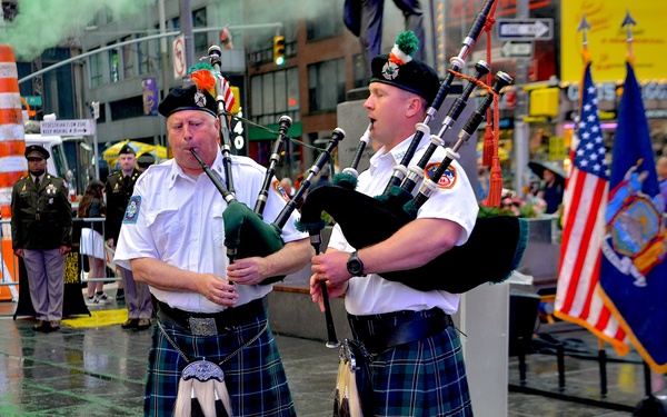Soldiers celebrate Army’s 250th Birthday in Times Square