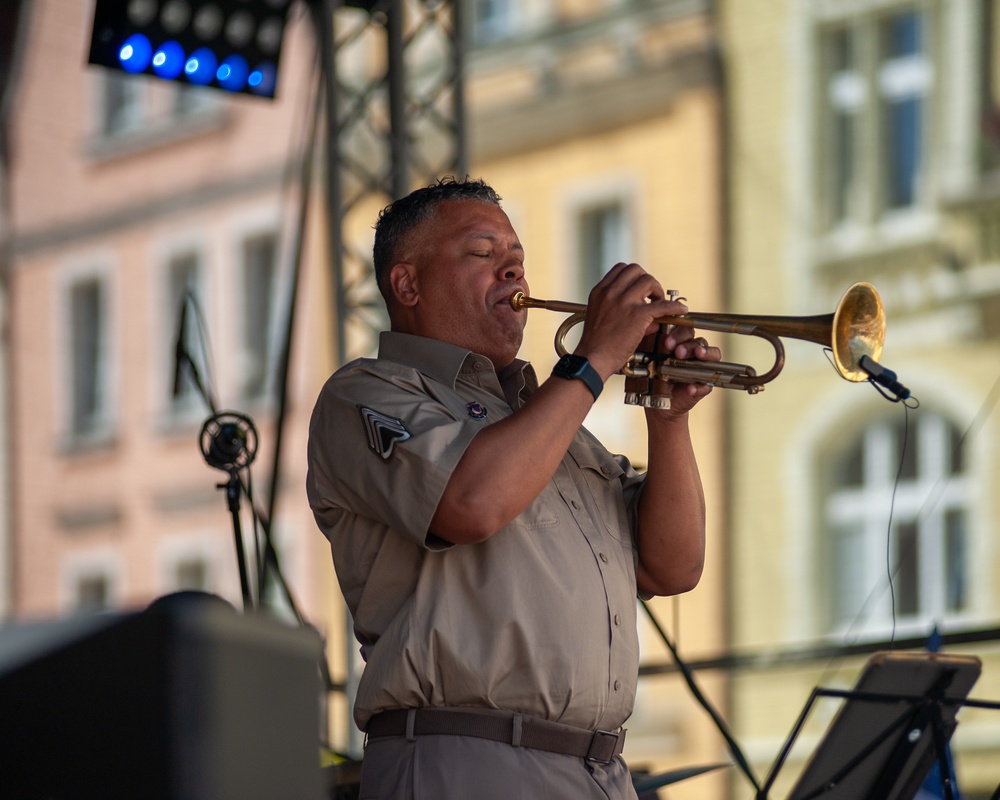 1st Armored Division Band Celebrates the U.S. Army's 250th Birthday in Poland