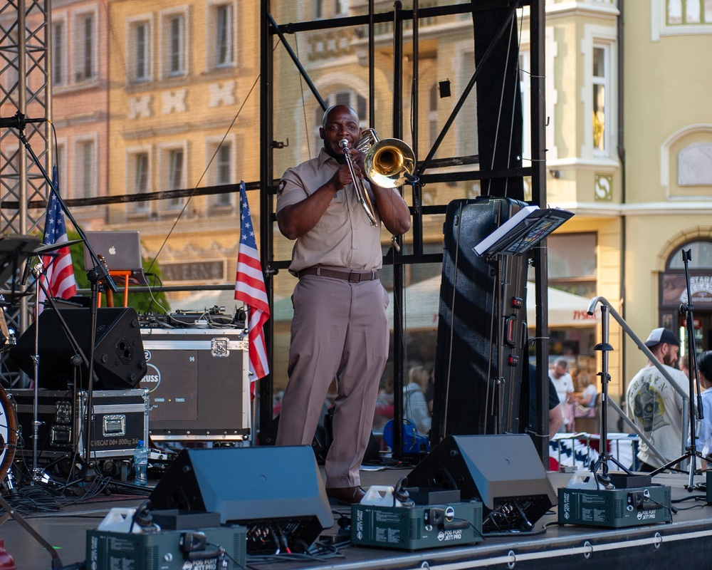 1st Armored Division Band Celebrates the U.S. Army's 250th Birthday in Poland