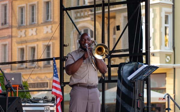 1st Armored Division Band Celebrates the U.S. Army's 250th Birthday in Poland