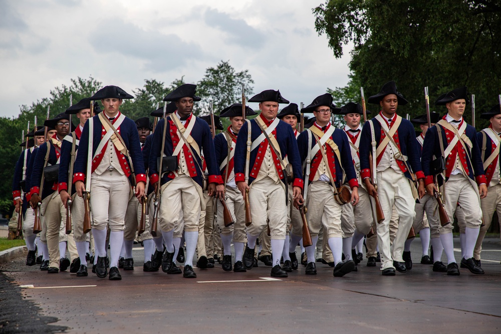 U.S. Army Soldiers, Equipment and Equestrian Teams Merge to Head to the Parade