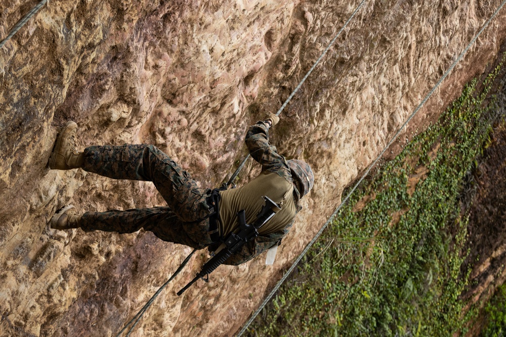 Jungle Leaders Course 2-25| Cliff Rappel