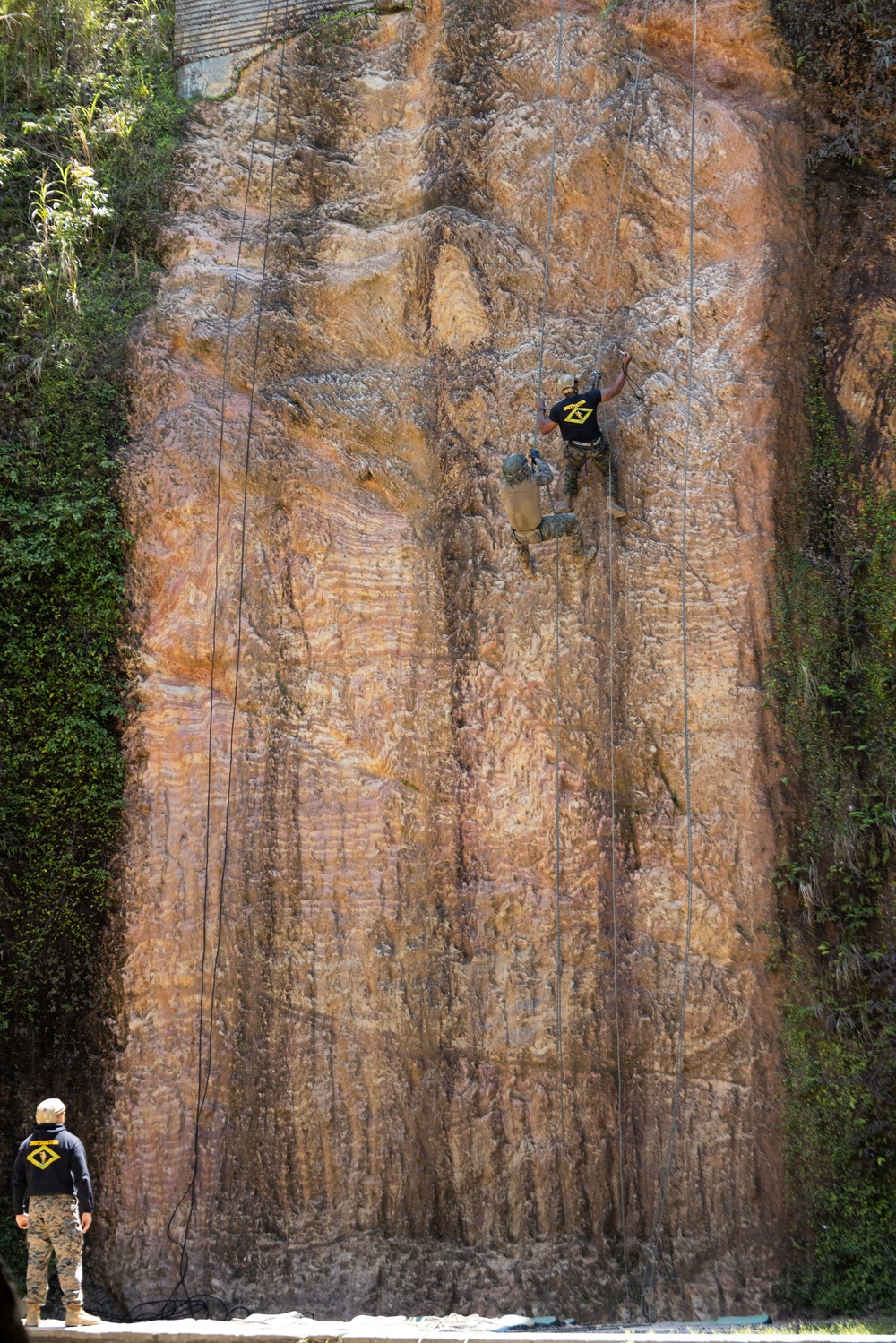 Jungle Leaders Course 2-25| Cliff Rappel