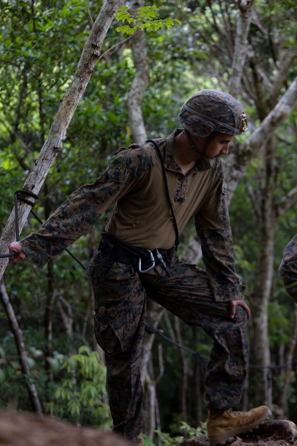 Jungle Leaders Course 2-25| Cliff Rappel