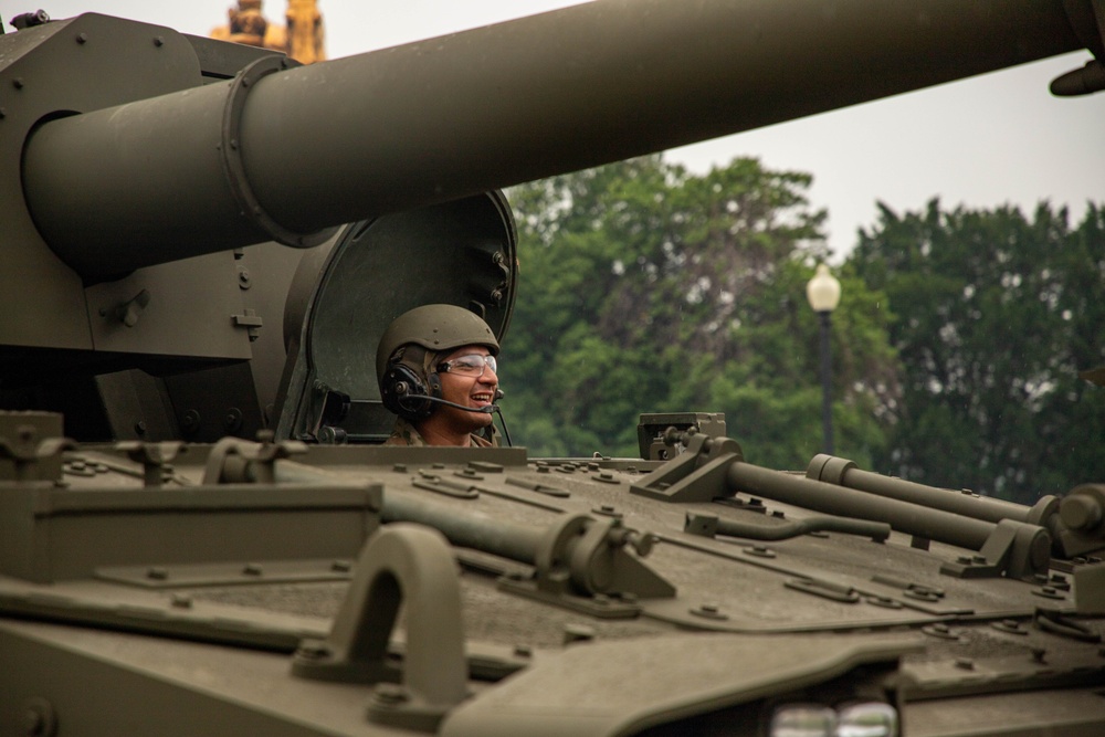 U.S. Army Soldiers, Equipment and Equestrian Teams Merge to Head to the Parade