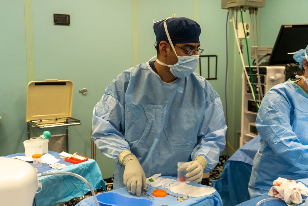 CP25 Surgeries Aboard USNS Comfort