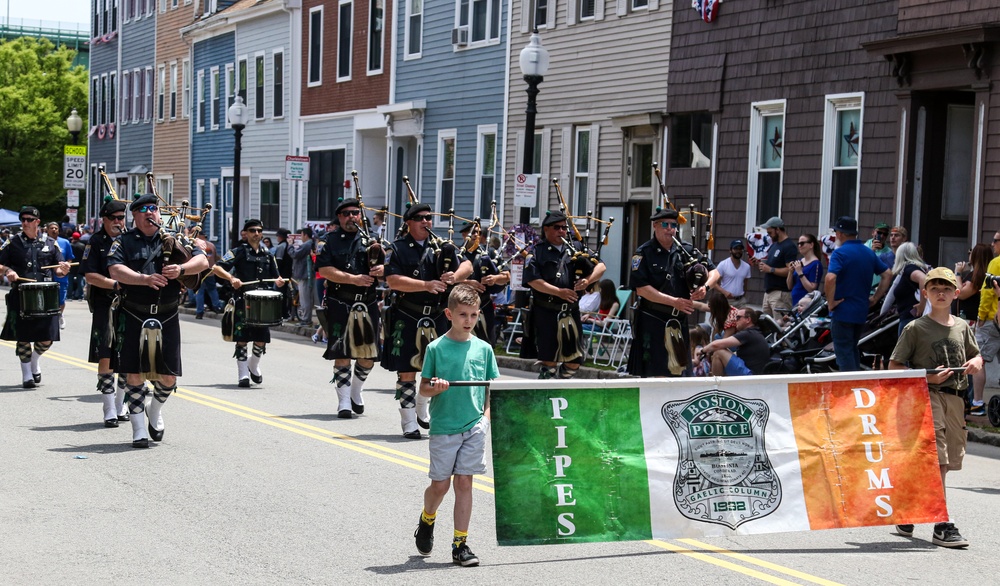 Bunker Hill 250th Anniversary Parade