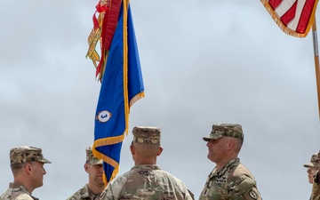 Hammerheads Welcome New Commander During Change of Command Ceremony