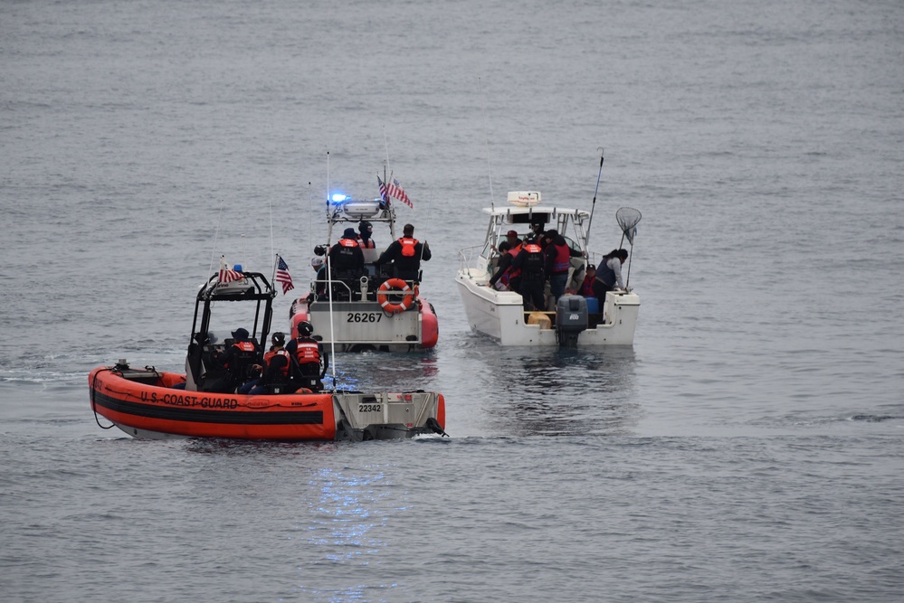Coast Guard interdicts 11 aliens off the coast of La Jolla