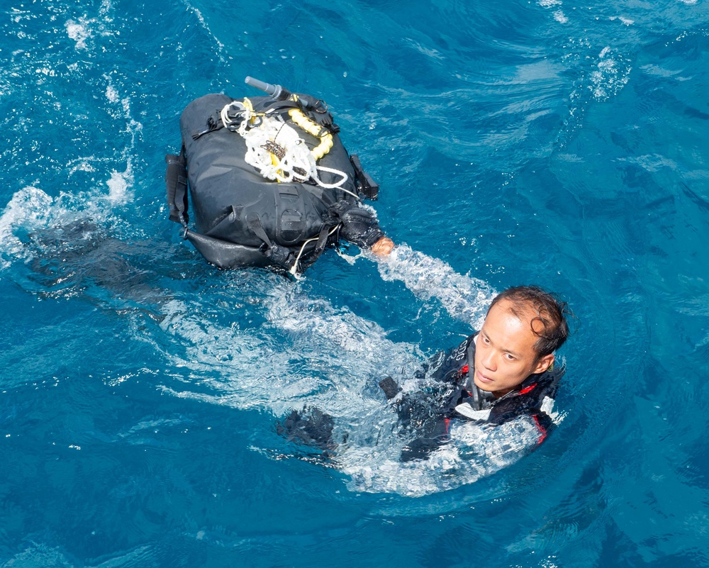 EODMU 5, RSN Naval Diving Unit Bi-lateral Training