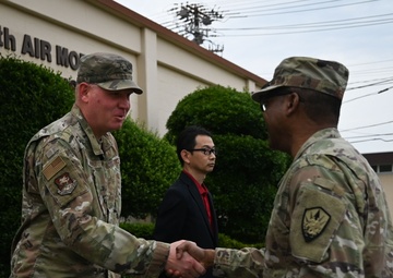 USTRANSCOM commander visits Yokota