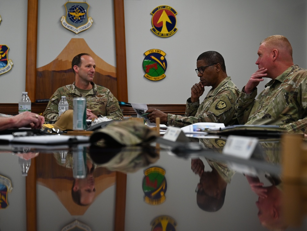 USTRANSCOM commander visits Yokota