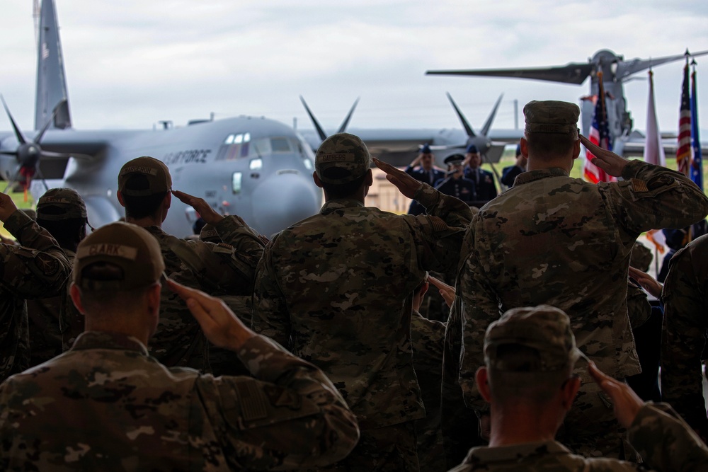 374 MXG Change of Command