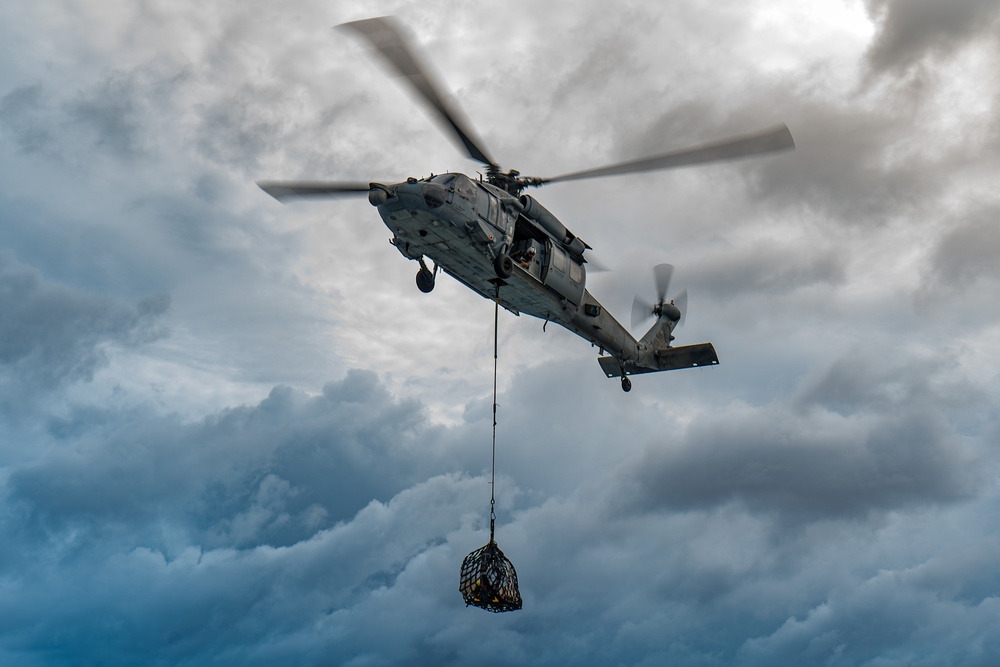 USS Gridley Vertical Replenishment