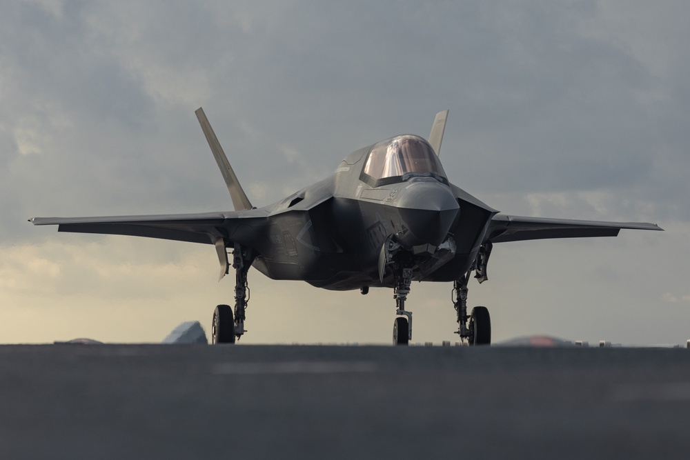 31st MEU | F-35B Lightning II flight operations