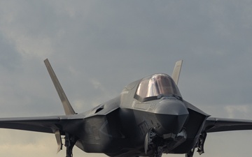 31st MEU | F-35B Lightning II flight operations