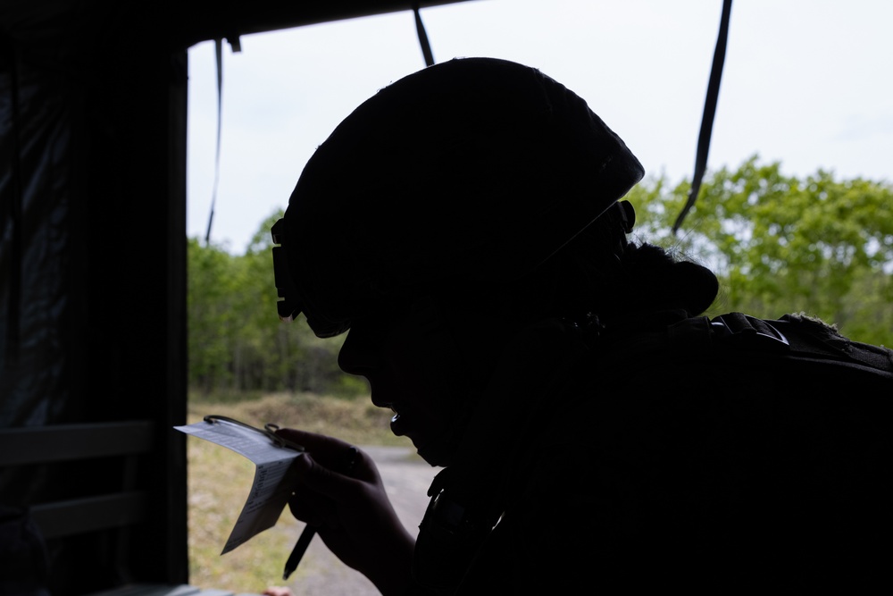 ARTP 25.1 | U.S. Marines and Sailors Execute a Medical Evacuation Drill