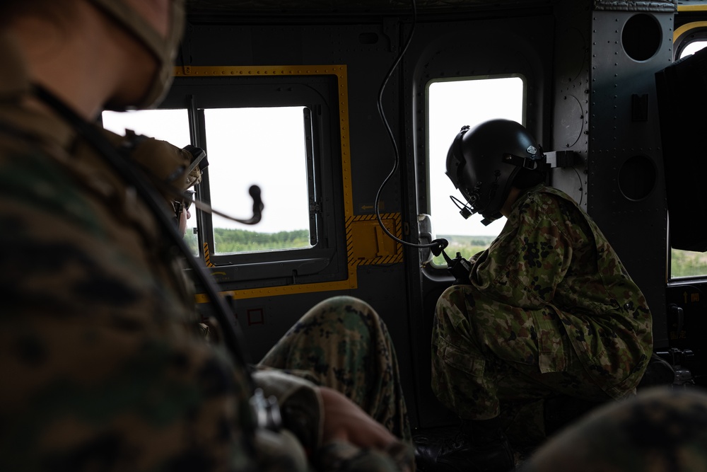 ARTP 25.1 | U.S. Marines and Sailors Execute a Medical Evacuation Drill